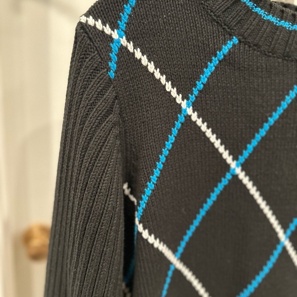 Liz Claiborne Black and Blue Argyle Women's Sweater - Picture 3 of 7